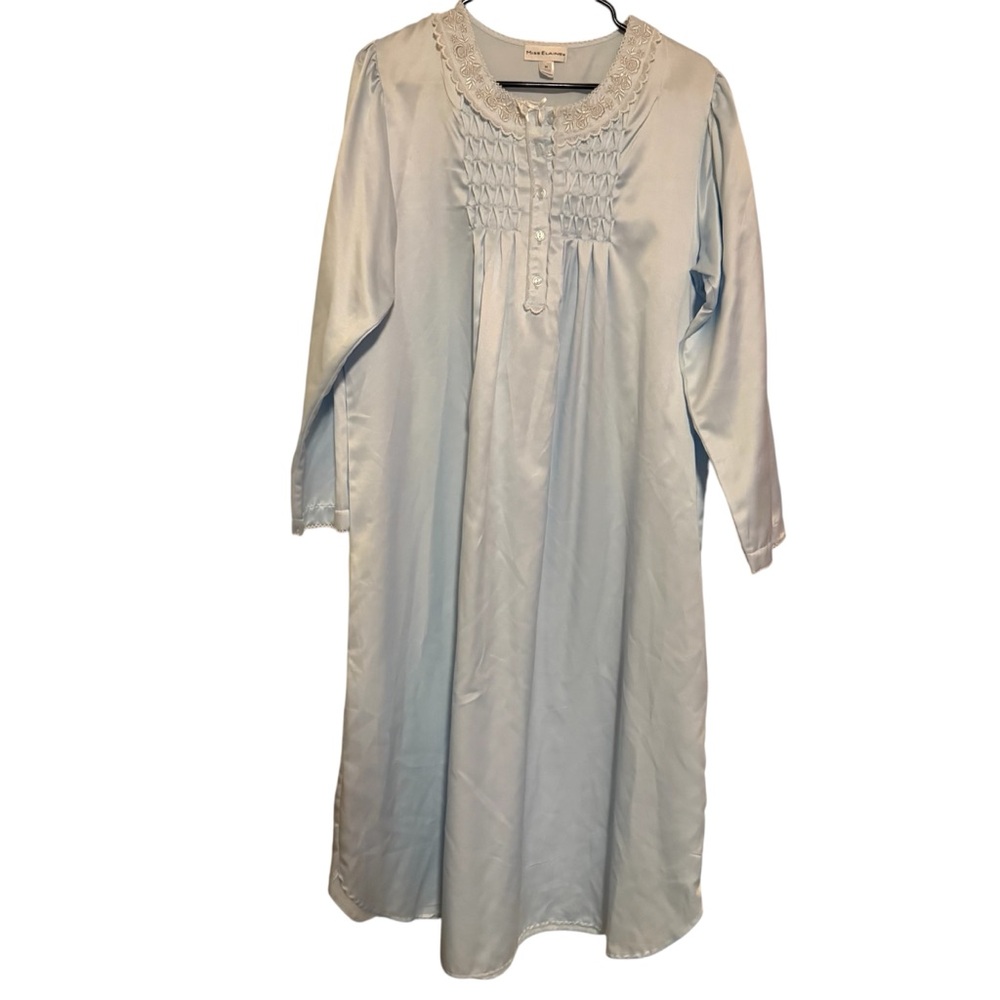 VINTAGE MISS ELAINE LONG SMOCKED GOWN‎ BRUSHED CUDDLE KNIT LACE ICE BLUE SZ MED
